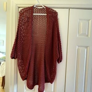 Women’s knit sweater maroon